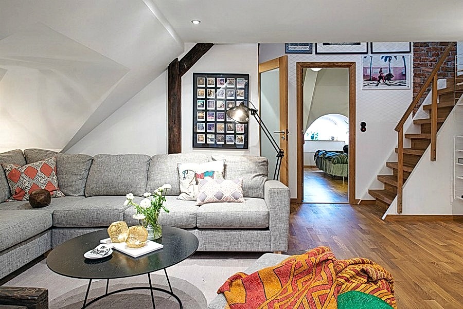 ЧЕТЫРЕХКОМНАТНАЯ КВАРТИРА ПО УЛ. ЛЕНИНГРАДСКАЯ 100 13